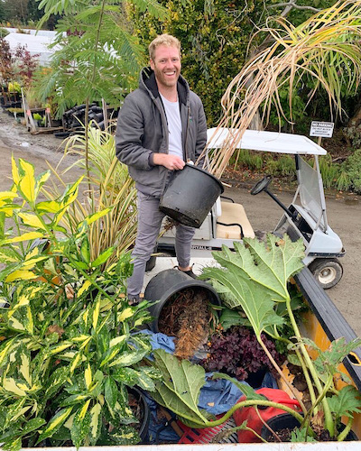 Costa Verde Landscaping and Gardening Crew Victoria BC